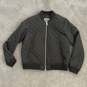 Levi’s Womens Quilted Bomber Jacket